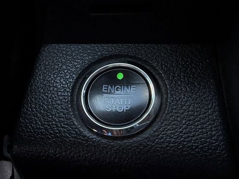 Used 2018 Ford F150 Lariat RWD image 22
