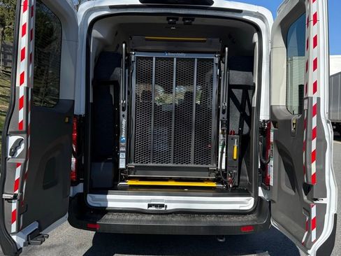 New 2024 Ford Transit 350 XL image 9