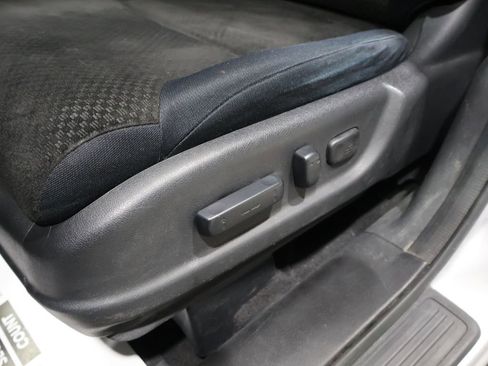 Used 2016 Honda CR-V EX image 13