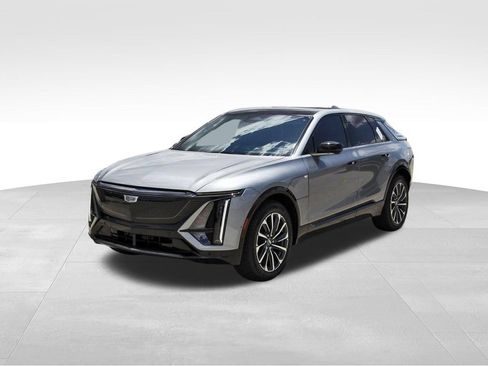 New 2026 Cadillac Lyriq Sport AWD/4WD image 2