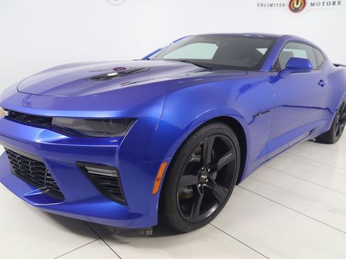 Used 2018 Chevrolet Camaro SS RWD image 66