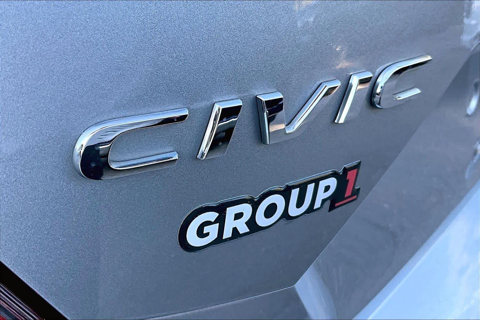 Used 2017 Honda Civic EX-T image 10