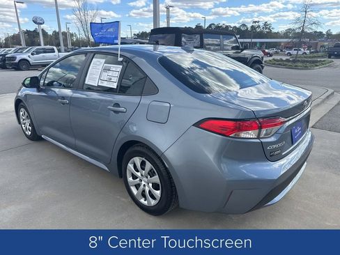 Used 2020 Toyota Corolla LE image 4