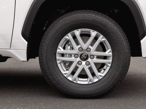 New 2026 Toyota Tundra SR5 RWD image 4