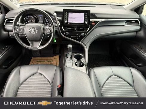 Used 2023 Toyota Camry SE FWD image 11