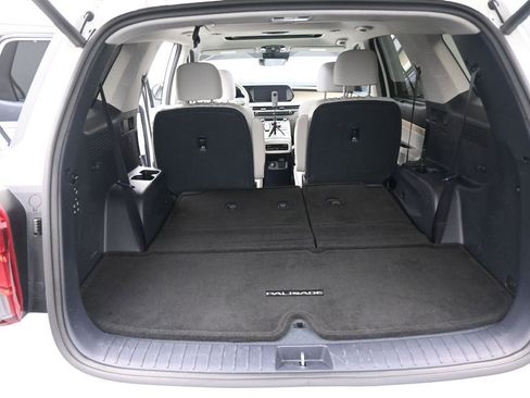 Used 2025 Hyundai Palisade Limited AWD/4WD image 8