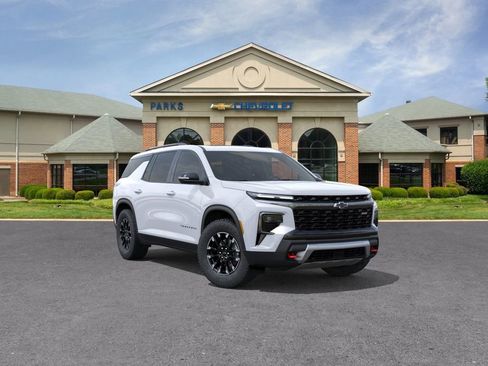 New 2026 Chevrolet Traverse Z71 AWD/4WD image 2