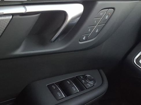 New 2026 Buick Enclave Sport Touring w/ Power Package FWD image 12