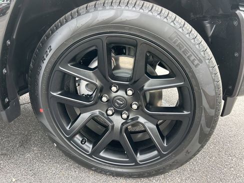 New 2026 RAM 1500 Laramie AWD/4WD image 37