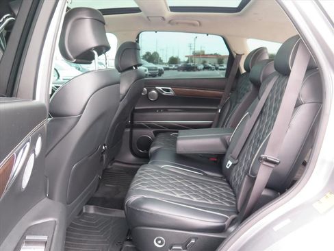 Used 2021 Genesis GV80 3.5T w/ Prestige Package 07 AWD/4WD image 24