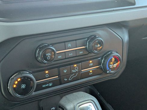 Certified 2023 Ford Bronco 4-Door w/ Sasquatch Package AWD/4WD image 26