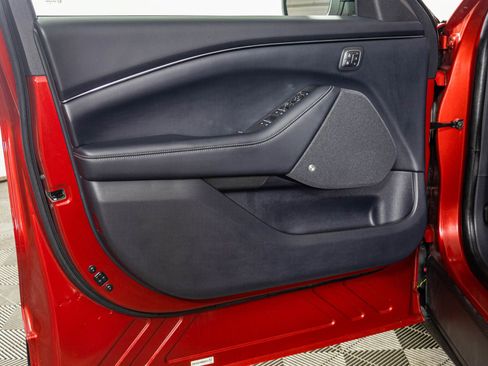Used 2021 Ford Mustang Mach-E Premium AWD/4WD image 37