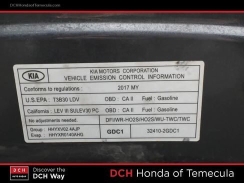 Used 2017 Kia Optima LX FWD image 9