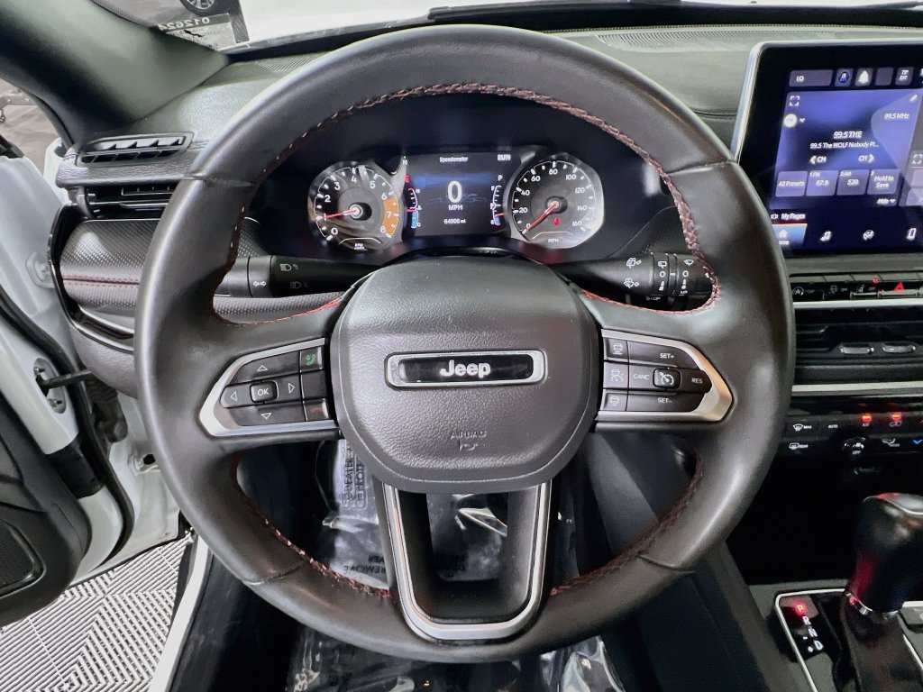 Used 2024 Jeep Compass Trailhawk AWD/4WD image 10