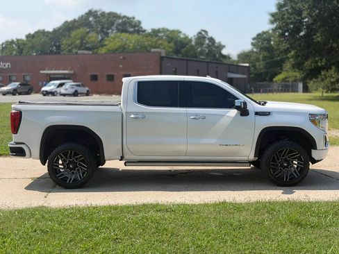 Used 2019 GMC Sierra 1500 Denali w/ Denali Ultimate Package AWD/4WD image 7
