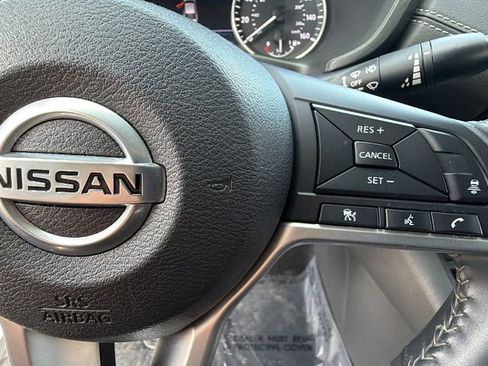 Used 2021 Nissan Sentra SV image 20
