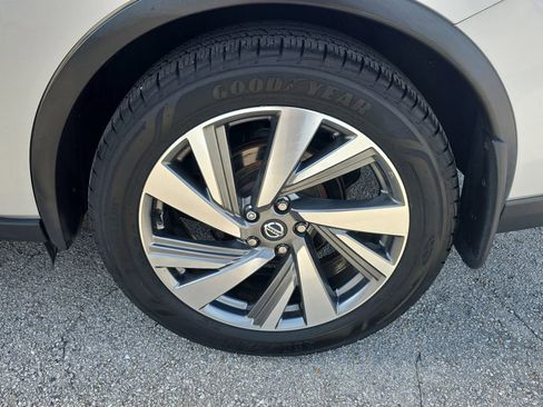 Used 2020 Nissan Murano SL w/ Cargo Package FWD image 11
