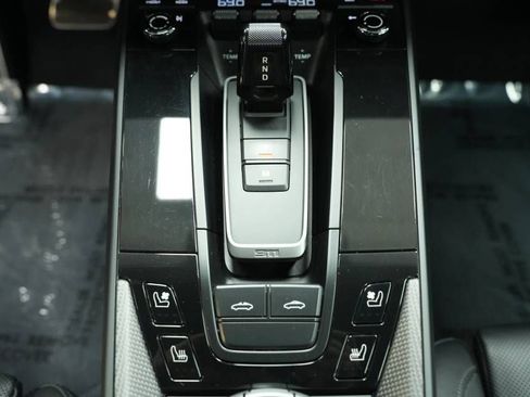 Certified 2023 Porsche 911 Targa 4 GTS AWD/4WD image 24