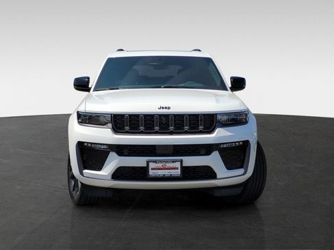 New 2026 Jeep Grand Cherokee L Limited image 2