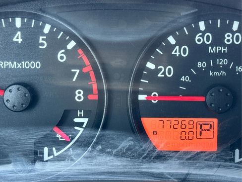 Used 2016 Nissan Frontier SV image 17