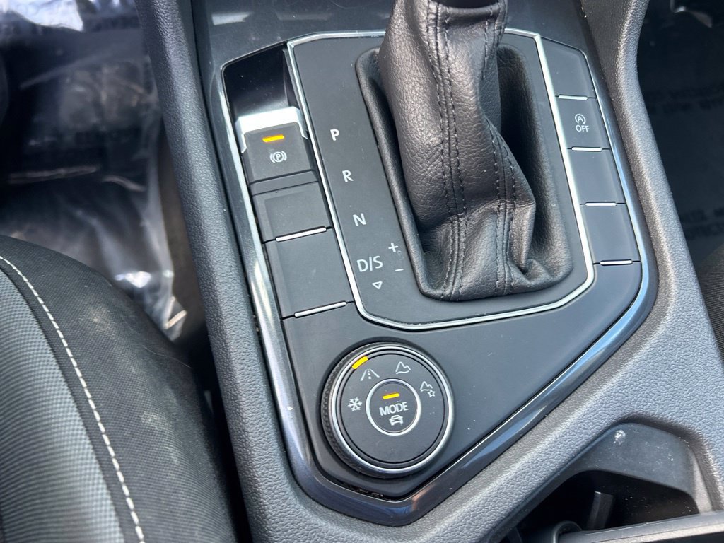 Used 2021 Volkswagen Tiguan S AWD/4WD image 38