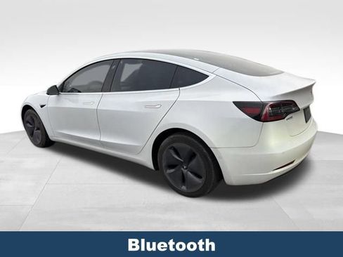 Used 2020 Tesla Model 3 Standard Range Plus image 5