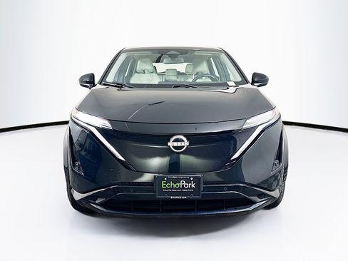 Used 2023 Nissan Ariya FWD image 2