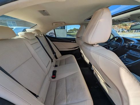 Used 2015 Lexus IS 250 image 33