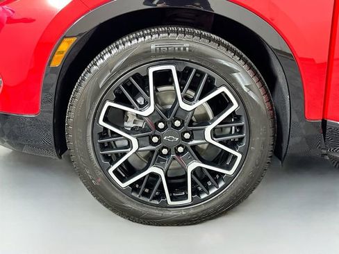 Used 2023 Chevrolet Blazer RS w/ Driver Confidence II Package FWD image 33
