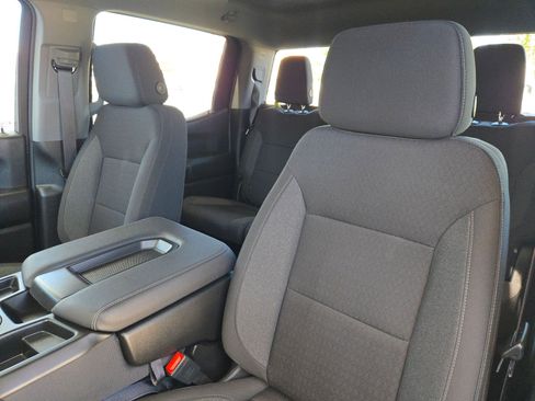 Used 2025 Chevrolet Silverado 1500 Custom w/ Turbomax Blackout Package image 9