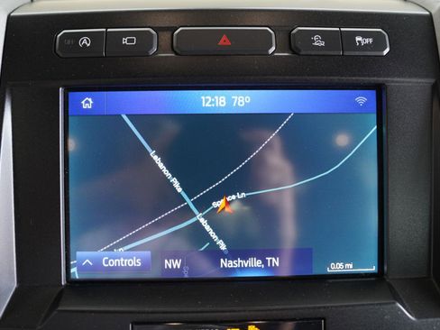 Used 2020 Ford F150 Raptor w/ Equipment Group 802A Luxury AWD/4WD image 18