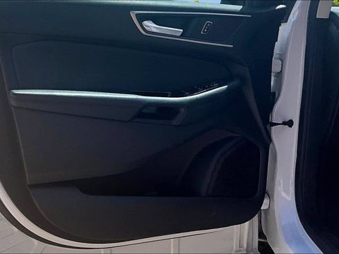 Used 2019 Ford Edge SEL w/ Equipment Group 201A FWD image 22
