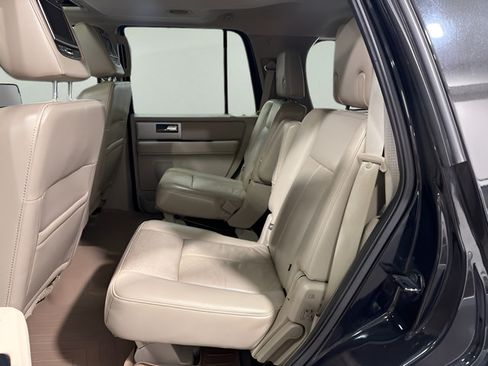 Used 2012 Ford Expedition Limited RWD image 29