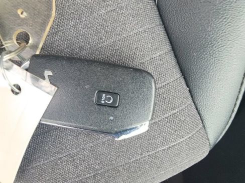 Used 2023 Kia Seltos S w/ Navigation Package FWD image 34