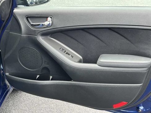 Used 2018 Kia Forte S w/ S Technology Plus Package FWD image 20