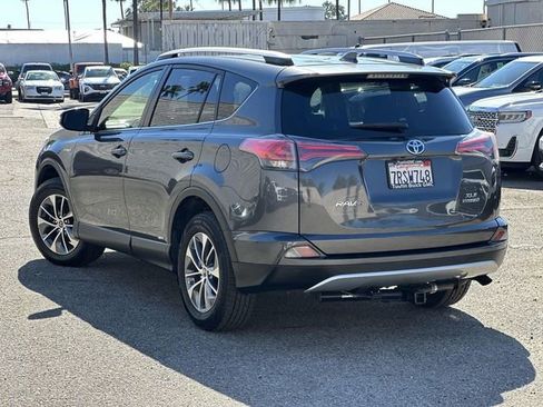 Used 2016 Toyota RAV4 XLE w/ Convenience Package image 6