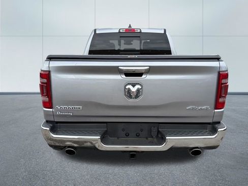 Used 2019 RAM 1500 Laramie AWD/4WD image 3