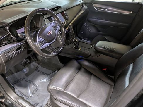 Used 2019 Cadillac XT5 Luxury image 11