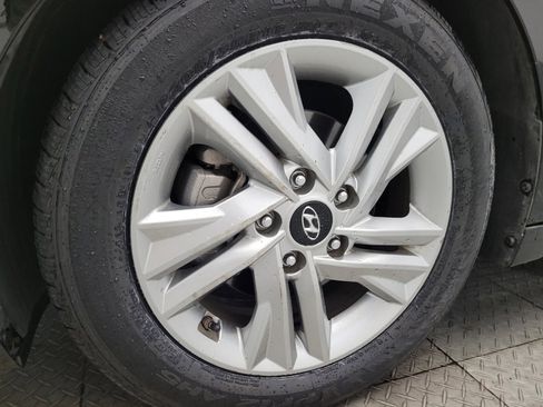 Used 2020 Hyundai Elantra Value Edition w/ Cargo Package (C1) image 31