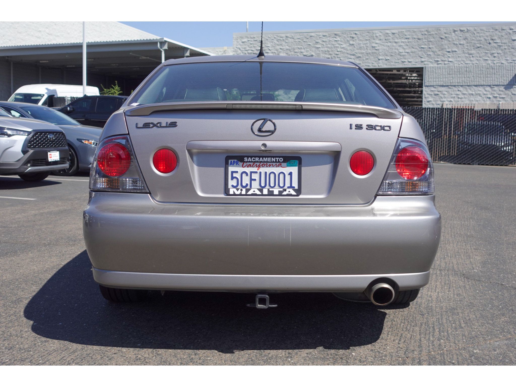 Used 2003 Lexus IS 300 RWD image 5