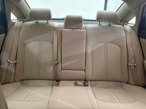 Used 2016 Hyundai Sonata SE FWD image 39