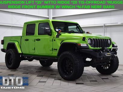 Used 2025 Jeep Gladiator Sport