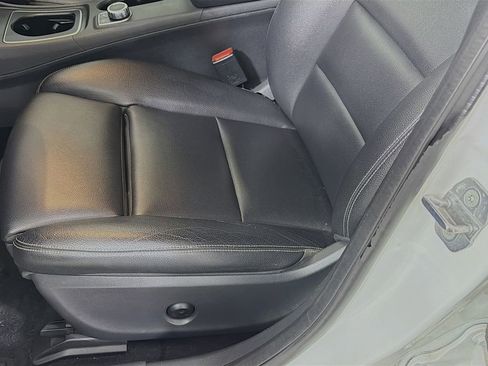 Used 2019 Mercedes-Benz GLA 250 image 18