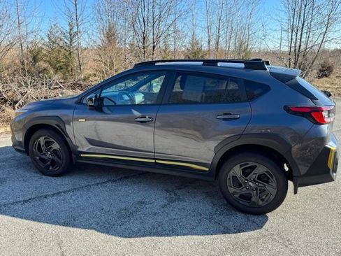 Used 2024 Subaru Crosstrek 2.5i Sport w/ Crosstrek Mirror Package AWD/4WD image 8