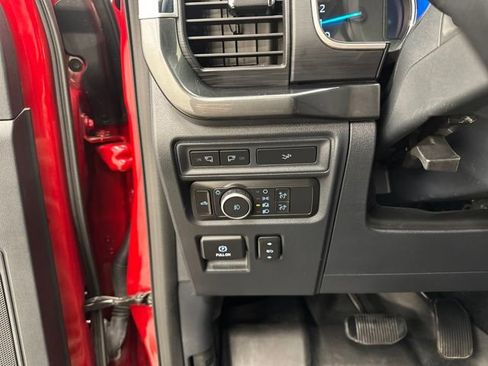 Certified 2022 Ford F150 XLT w/ Equipment Group 302A High image 39