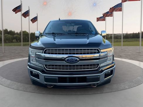 Used 2018 Ford F150 Lariat w/ Equipment Group 502A Luxury AWD/4WD image 2