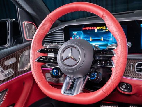 New 2026 Mercedes-Benz GLS 63 AMG 4MATIC image 18