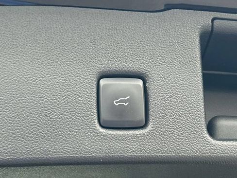 Used 2024 Ford Escape Active w/ Tech Pack #1 AWD/4WD image 14