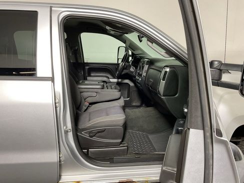 Used 2015 Chevrolet Silverado 2500 LT w/ LT Convenience Package AWD/4WD image 33