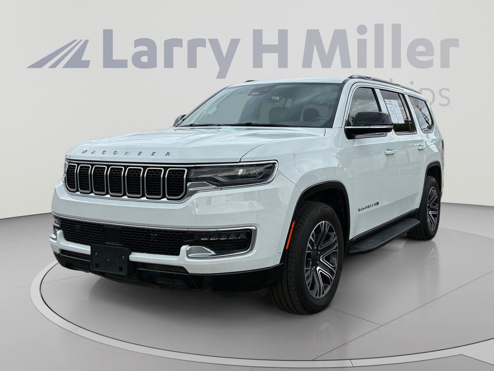 Used 2024 Jeep Wagoneer Series II AWD/4WD image 1